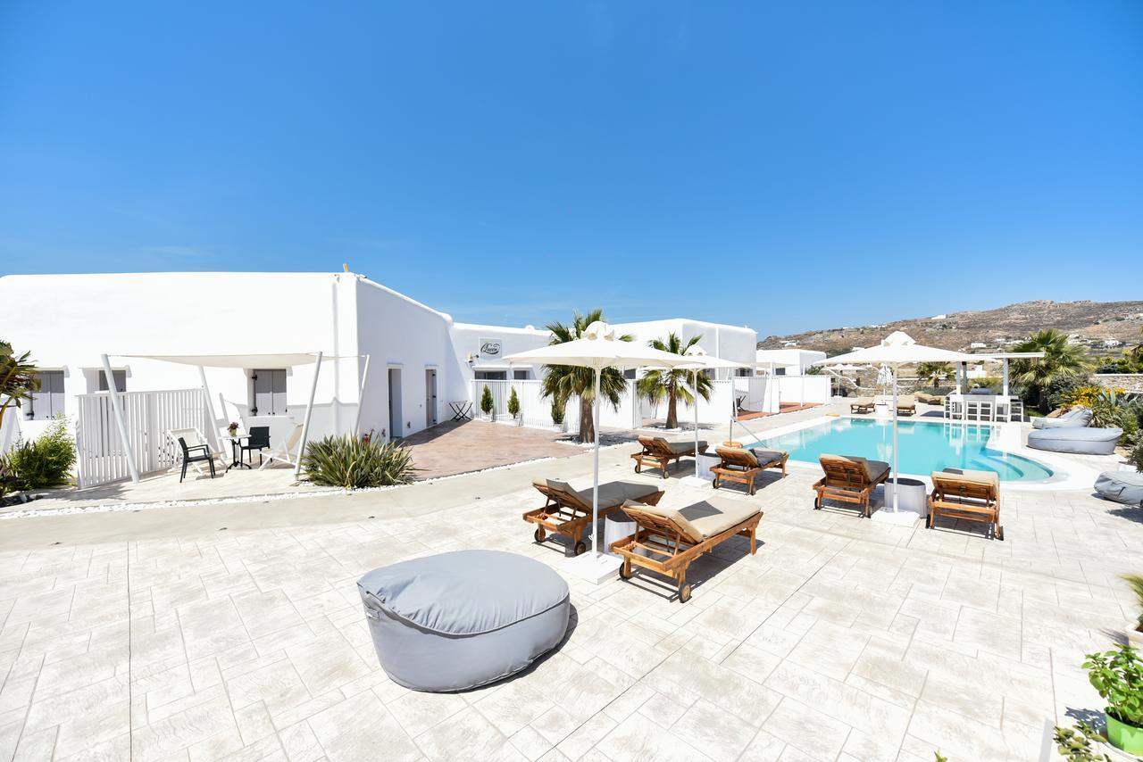 Queen Boutique Suites Mykonos Town Exterior photo